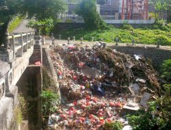 Gubernur Koster Siap Ngebut, Fokus Selesaikan Sampah Plastik dan Turis Nakal